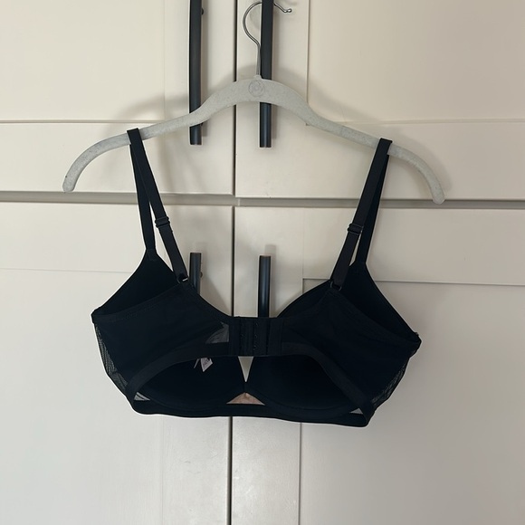 Adore Me Acacia Contour Bra - Picture 2 of 15